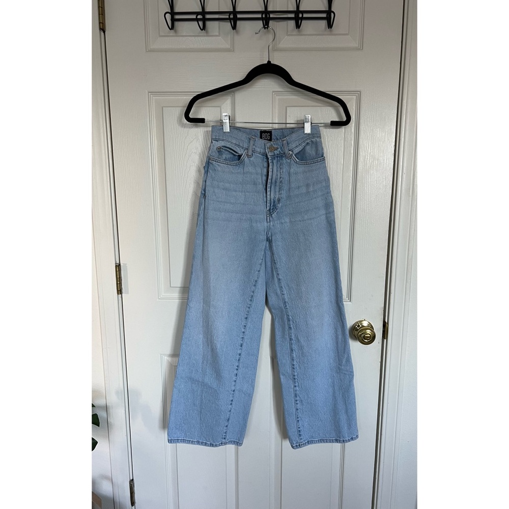 BDG Urban Outfitters Wide Leg Jeans.